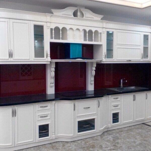 Bếp tân cổ điển trắng thanh lịch cánh soi phào nhẹ - Bếp chữ L tân cổ điển tại Khu vực Hà Nội