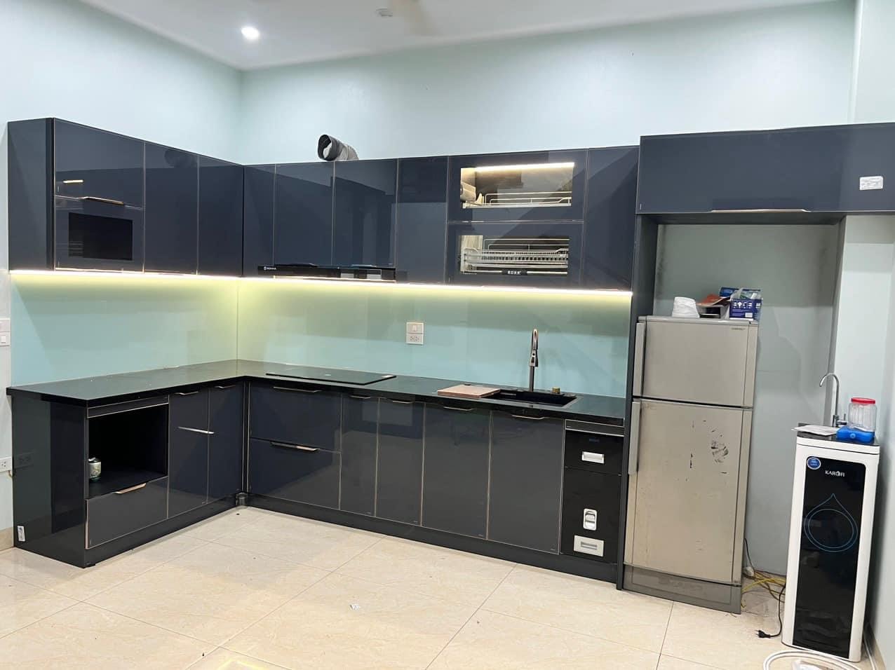 Tủ bếp inox 304 cánh kính C02